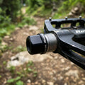 Reverse Pedalmutter Black ONE Pedal ab 05/2016 für sichere Mountainbike-Pedalmontage. Präzises Ersatzteil.