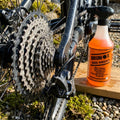 Brunox Fahrradreiniger Bike Washer 1000ml. Umweltfreundliche, effektive Reinigung für alle Fahrräder. Entfernt Schmutz, Öl, Fett.