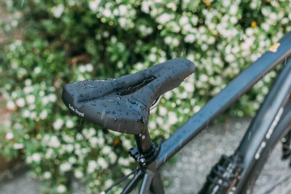 Selle Royal, Sattel Vaia Athletic, Unisex inkl. Multitool