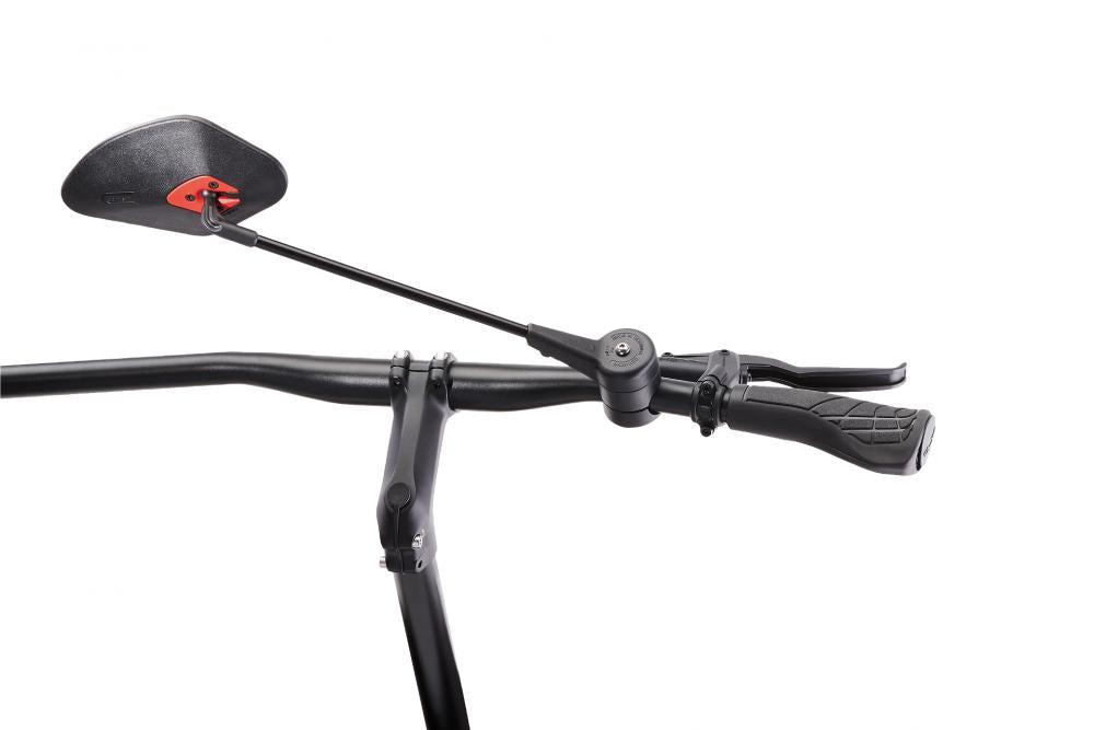 Schwarzer Krampe Fahrradspiegel KF Sport Typ D mit großer Außenklemmung am rechten Lenker.