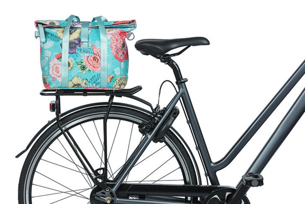 Basil Schultertasche Bloom Field sky blue MIK-KF-HOOK 29x15x28 cm 11l - FahrradTasche