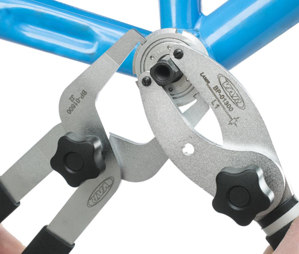 VAR Hakenschlüssel BP-01300 30-32 mm - präzises Werkzeug für einstellbare Lagerschalen