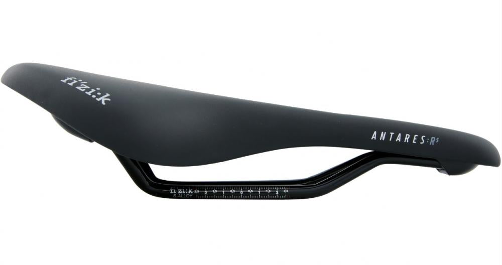 Fizik Antares R5 Open Large Fahrradsattel Schwarz, anatomische Aussparung, Carbon-verstärkte Nylon-Schale, 275x152mm, ideal für Rennradfahrer