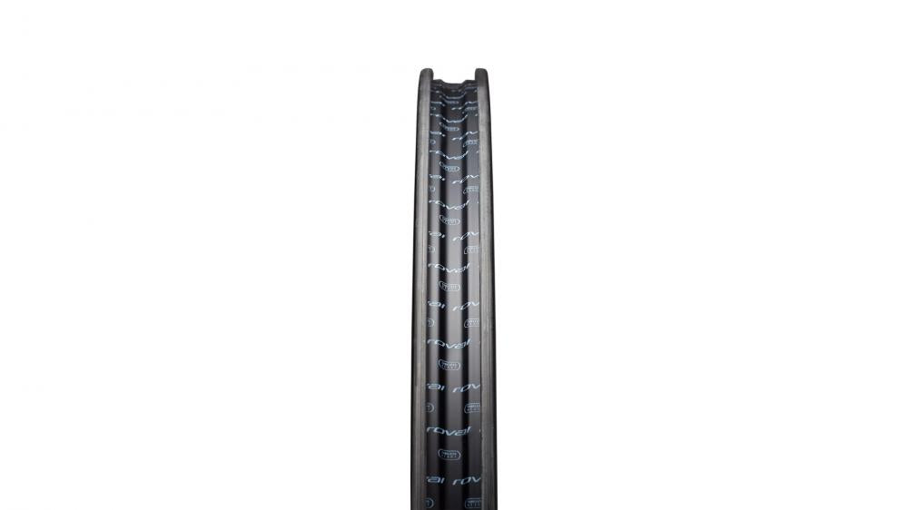 Specialized RAPIDE CLX III 700C Vorderrad - Aerodynamisches Carbon Laufrad für Rennrad