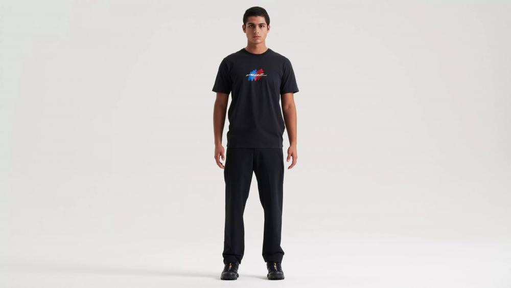 HERITAGE TEE SS BLK XS - Schwarzes Kurzarm T-Shirt aus hochwertiger Baumwolle - Bekleidung