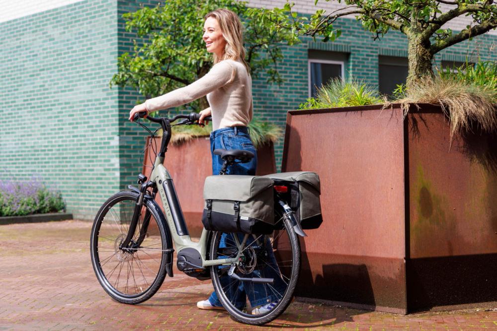 New Looxs Doppelpacktasche Oslo Joli Black/Green 37L Black - viel Stauraum für Alltag & Tour