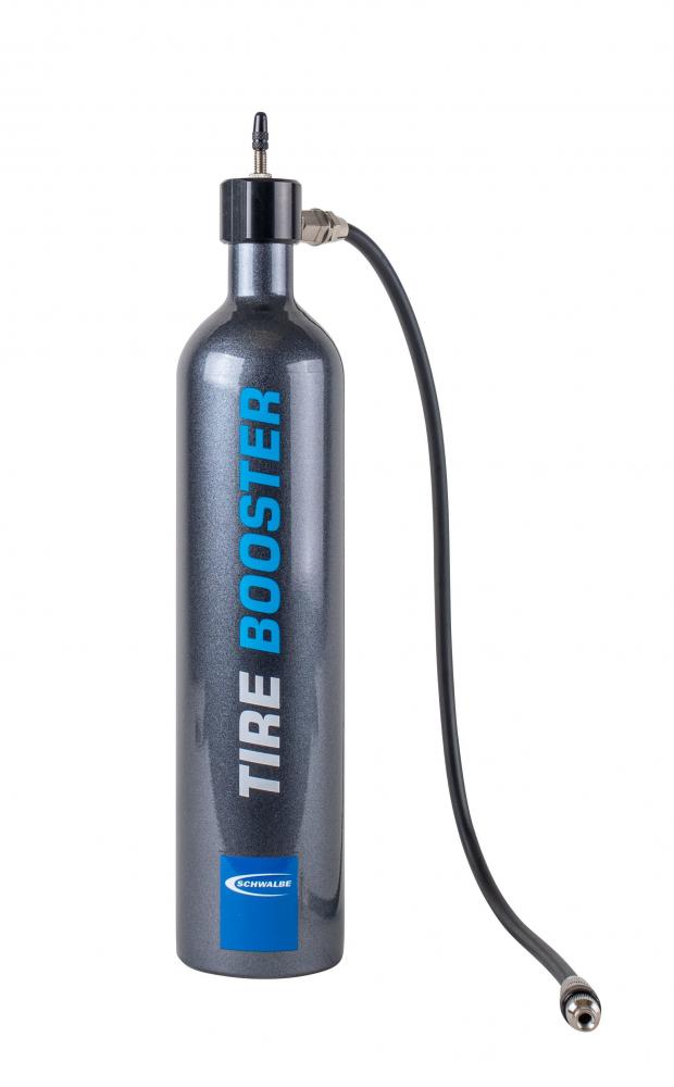 Schwalbe Tire Booster Tubeless-Inflator aus Aluminium, 1.15l, max. 11 bar, für SV-Ventile.