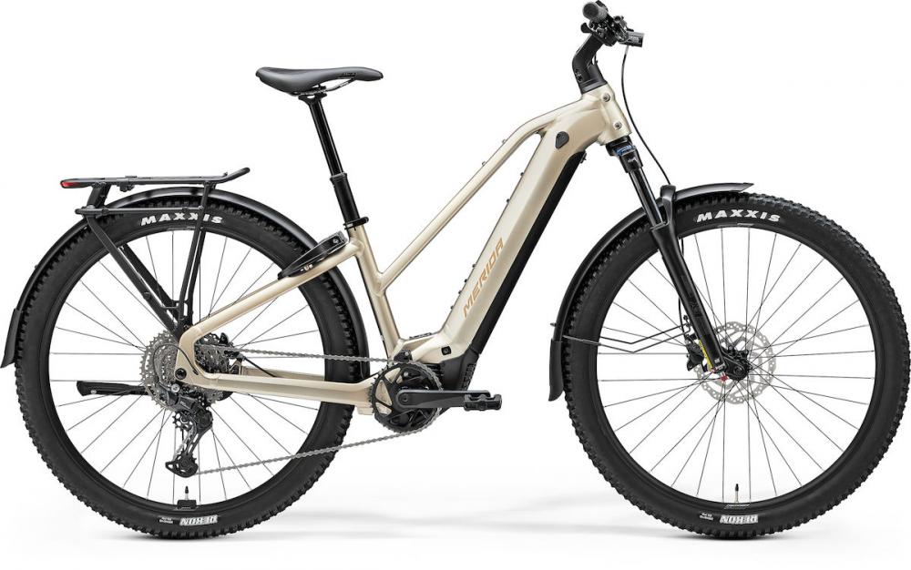 MERIDA eFLOAT CC L 500 EQ E-SUV Bike - Größe XL - 800 Wattstunden - Bosch Performance Line CX - Tiefeinsteiger - high cream brown