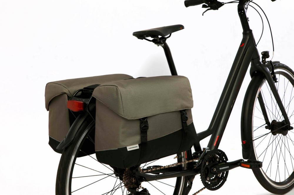 New Looxs Doppelpacktasche Oslo Joli Black/Green 37L Black - viel Stauraum für Alltag & Tour