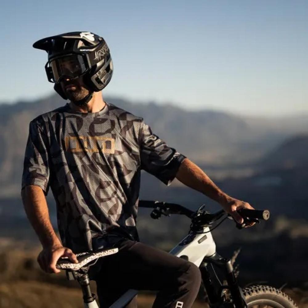ERGOWAVE SQlab 611 Infinergy® ERGOWAVE®® active 2.0 ltd. ION ClipOn 15cm 57260 - Sattel - MTB Sattel