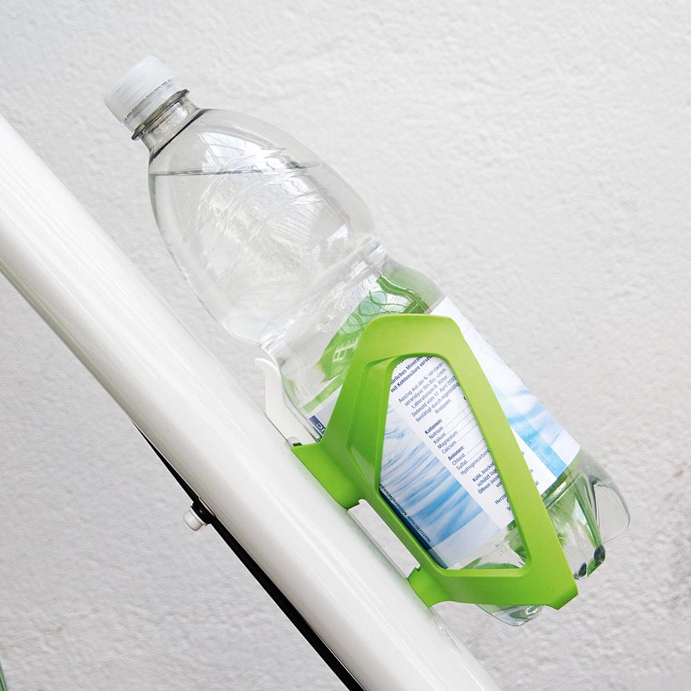 SKS Topcage Flaschenhalter grün, leichter und flexibler Kunststoffhalter, geeignet für 1,5-Liter-PET-Flaschen, verstellbarer Fanghaken für sicheren Halt