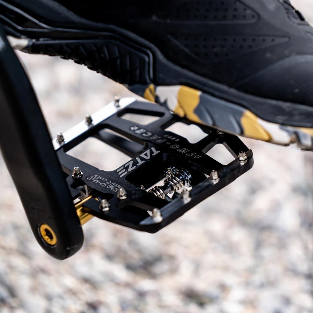 Tatze Two-Face MTB Hybrid Pedale Robuste Kombipedale mit 14 austauschbaren Pins, Cr-Mo-Achse, CNC-gefrästem Aluminiumkörper, ideal für MTB und Trail-Einsätze
