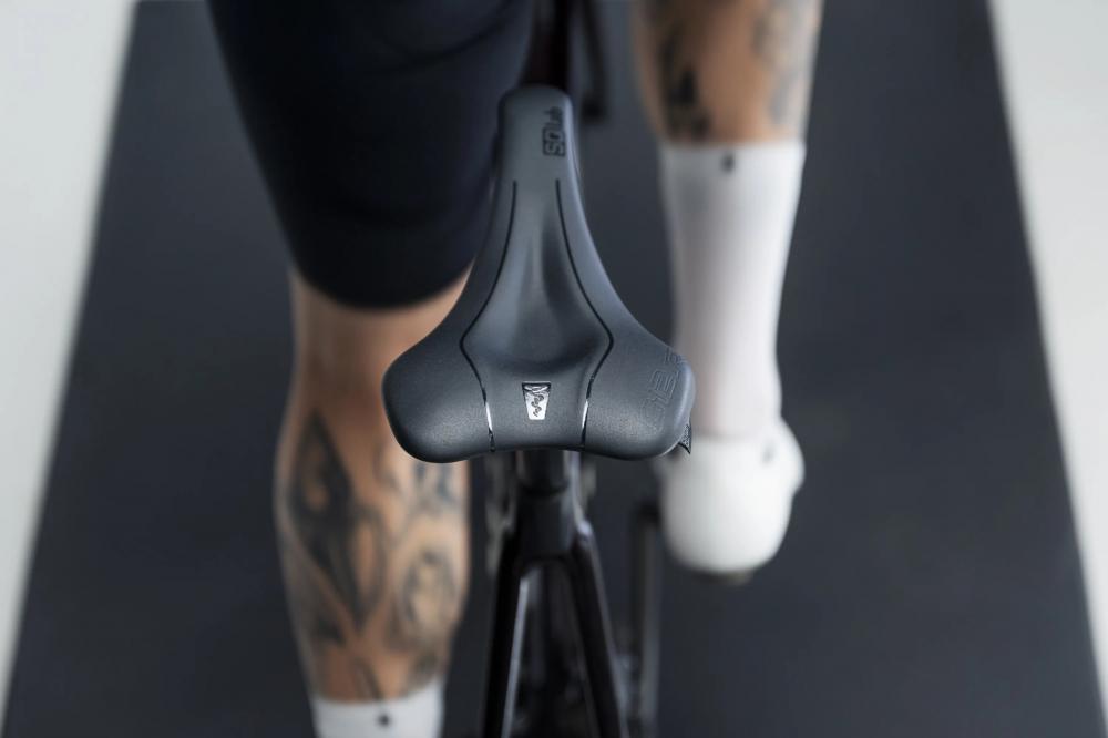 ERGOWAVE SQlab Sattel 612 ERGOWAVE® R Carbon 14cm - Rennrad-Sattel