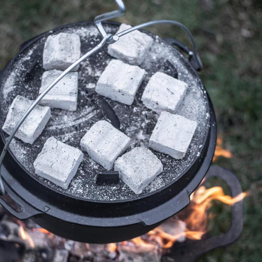 Petromax Cabix Plus Briketts umweltfreundliche, formstabile Kokosbriketts mit Rillenprofil für optimale Hitzeverteilung beim Kochen mit Feuertopf und Grill