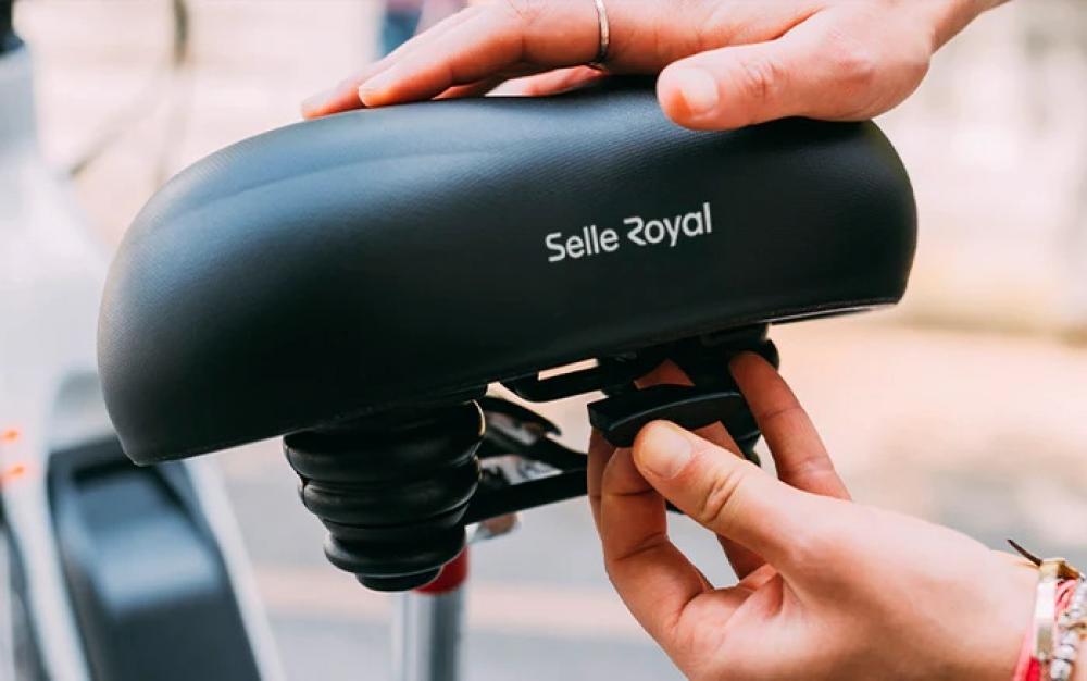 Hände montieren Selle Royal Torx Unisex Fahrradsattel mit Federung.