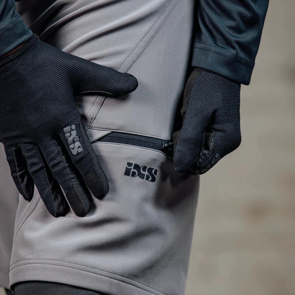 IXS Sports Division iXS Carve Evo Shorts L graphite - flexible Bike-Shorts für Trail & Enduro
