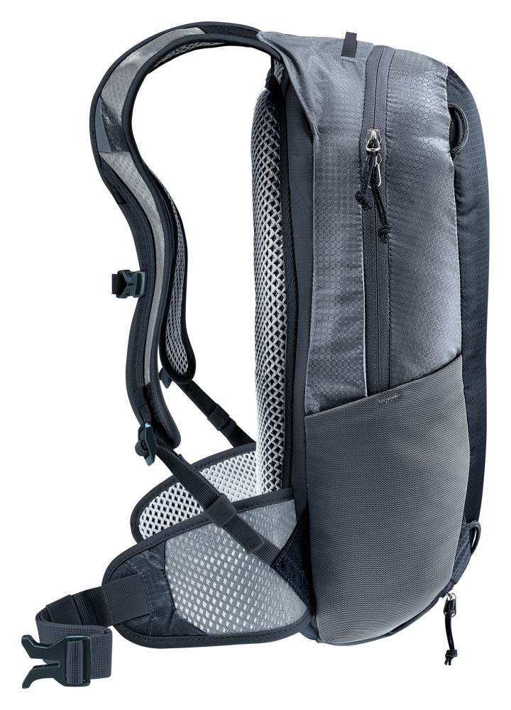 Deuter Race 8 Fahrradrucksack schwarz - 540 g Leichtgewicht mit Airstripes-System und 8 Litern Volumen