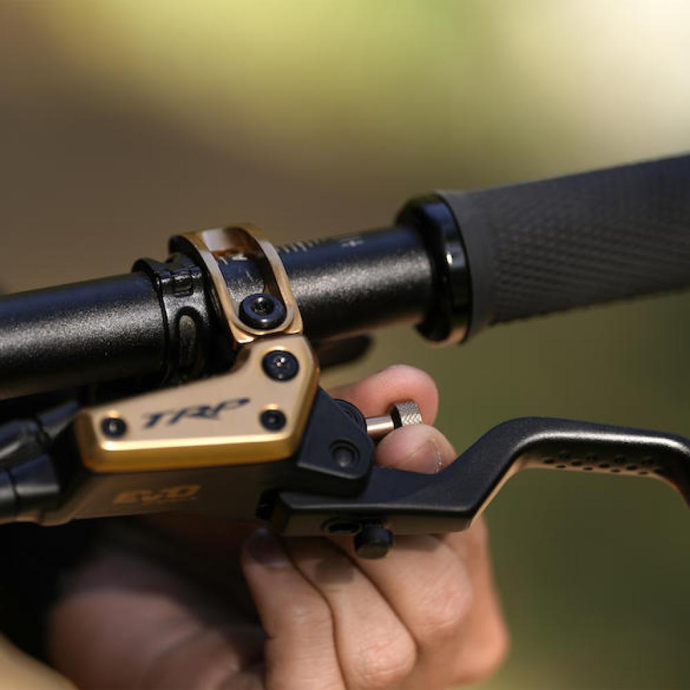 TRP Bremssattel Bremse EVO Pro HD-M9040 Gold - TRPnRechts: nur für 2 3 mm starke Bremsscheiben!nFarbe: Gold Gewicht: 323 g VE: 1 St. - Bremsen
