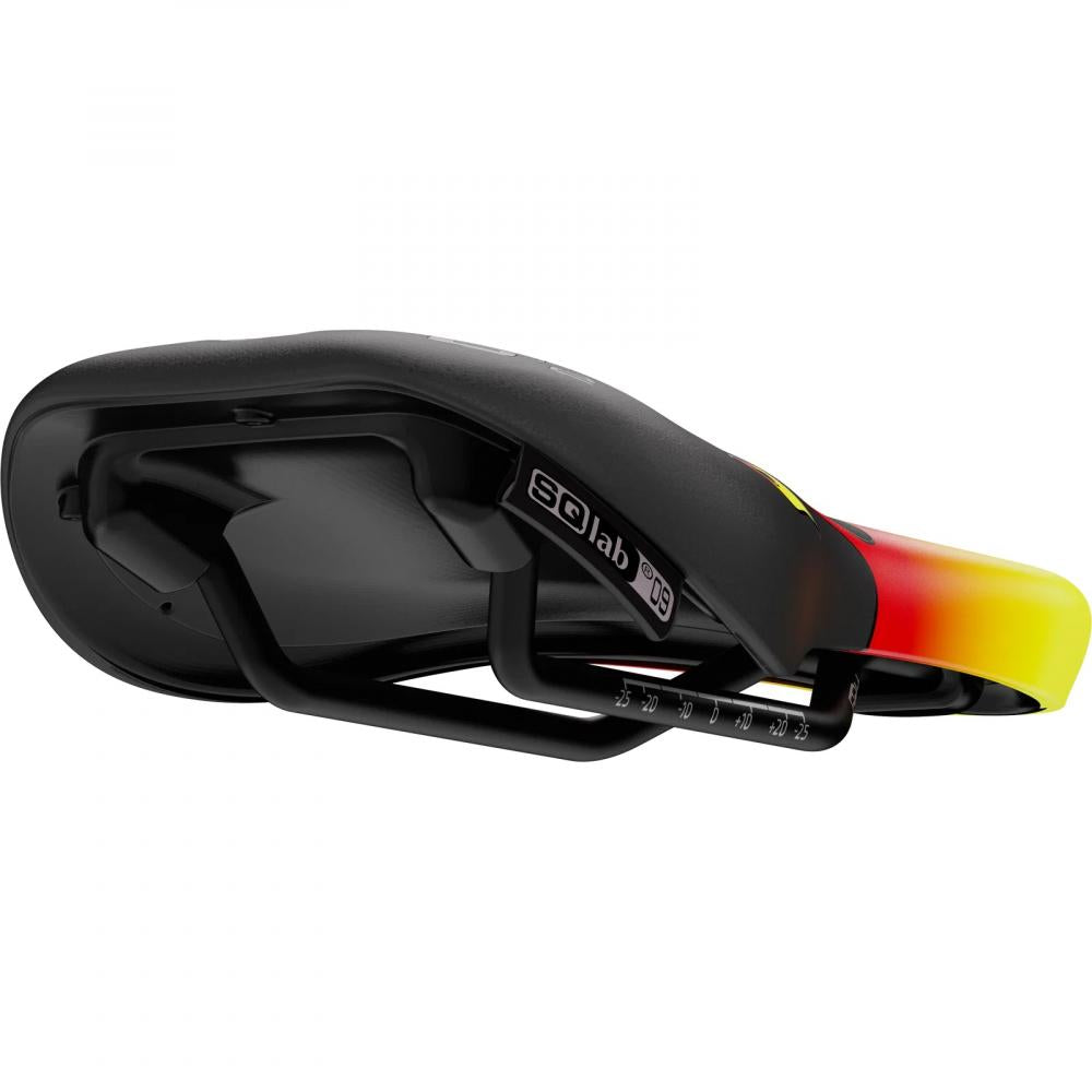 ERGOWAVE SQlab Sattel 6 1/2 ERGOWAVE® Flames 9cm