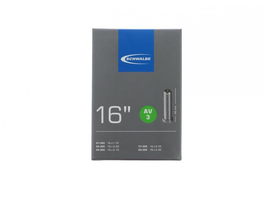 Schwalbe Fahrradschlauch AV3 16 Zoll (47/62-305) mit Autoventil, 40mm Ventillänge auf Produktverpackung.
