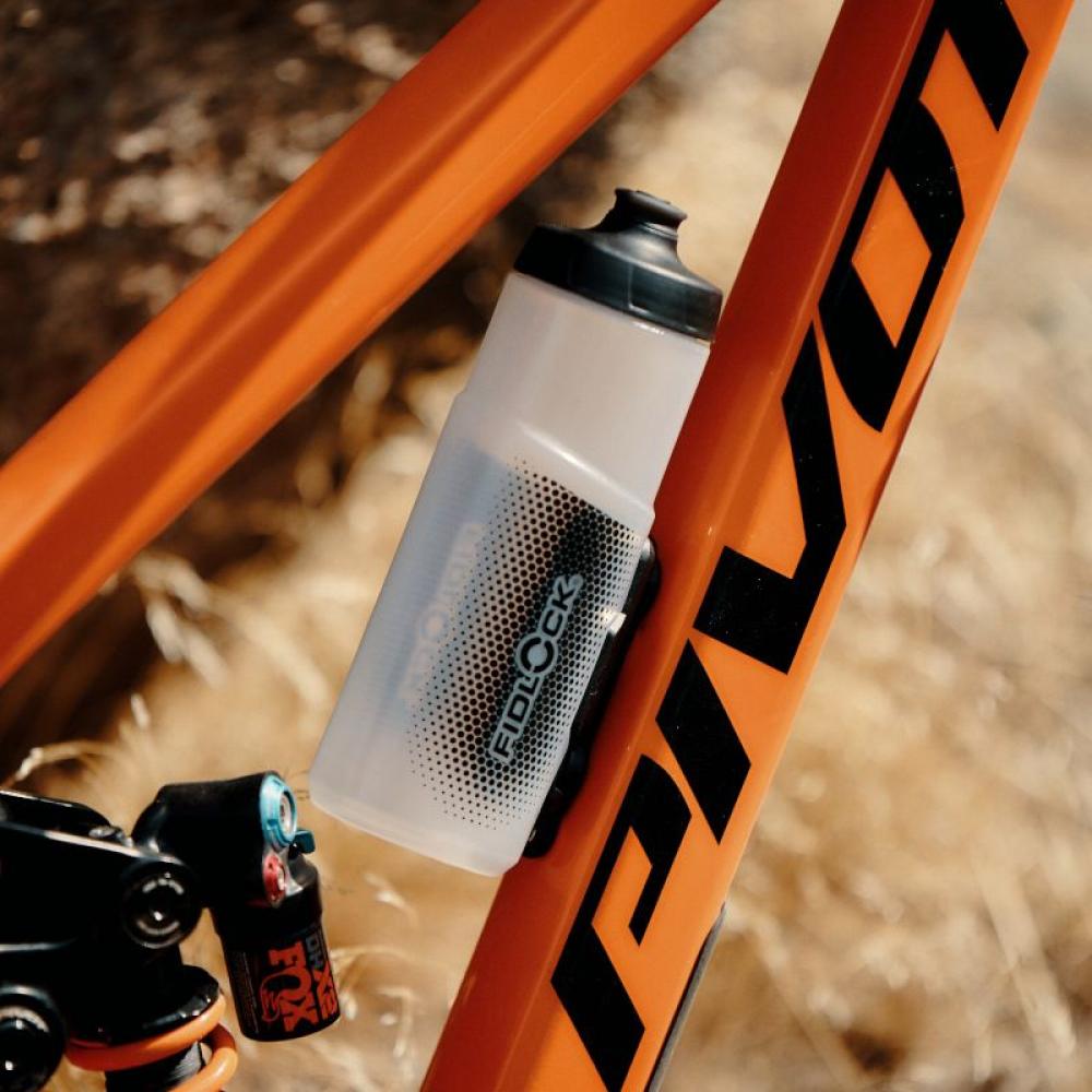 Fidlock TWIST bottle 600 + bike base clear