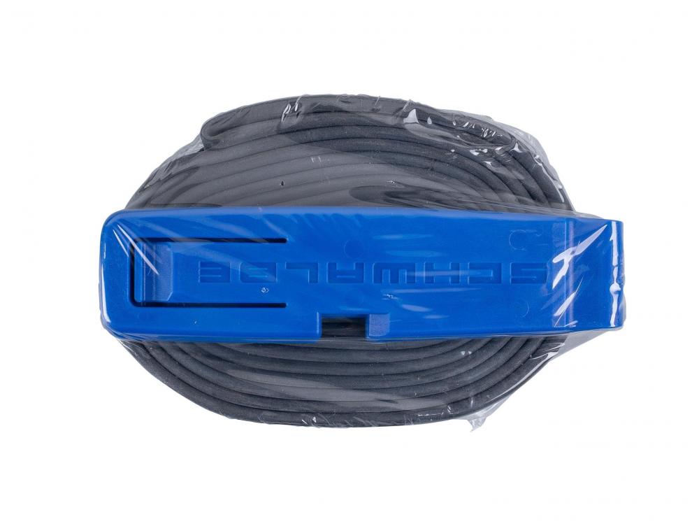Schwalbe Fahrradschlauch und 2 Reifenheber im Set, transparent verpackt.