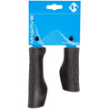 M-WAVE CLOUD ERGO FIX Fahrradgriffe schwarz, ergonomisch, im Paar auf blauer Verpackung.