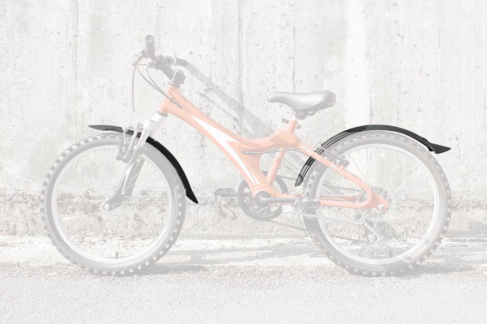 SKS Velo 55 Kids Schutzblech-Set in Schwarz montiert an einem 20-Zoll-Kinderrad für optimalen Spritzschutz.