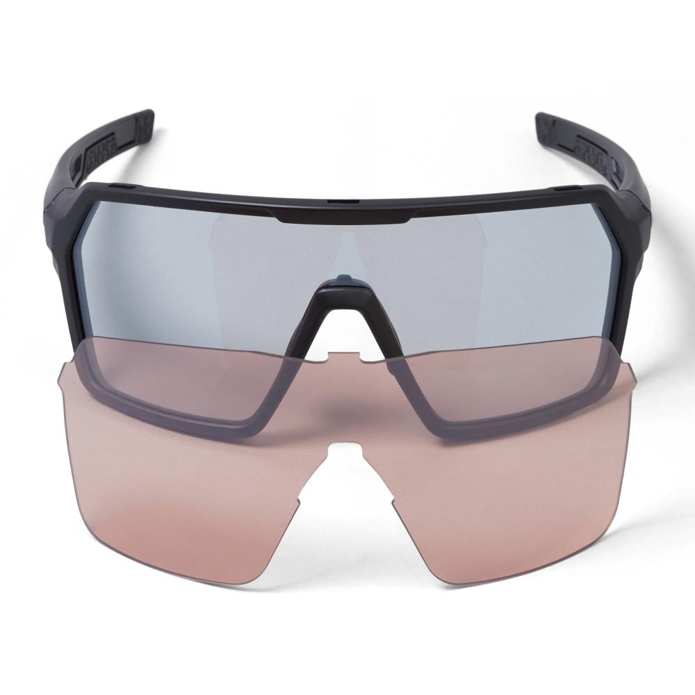 Endura SingleTrack Photochromic MTB-Brille matt schwarz, selbsttönend, inkl. Wechselglas & Hartschalenetui