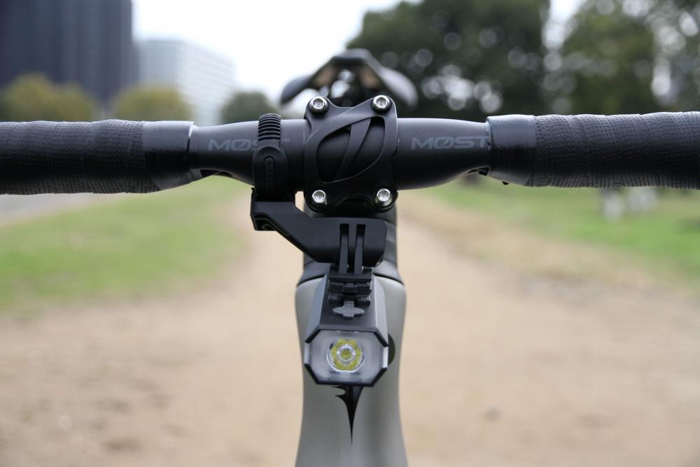 CATEYE Halterung H-34N CENTER (Ø 22-32 mm) - zentrale Lenkerhalterung mit FlexTight