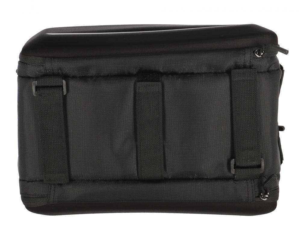 Schwarze Zefal Z Traveler 80 Gepäckträgertasche, erweiterbar, mit Seitentaschen und Klettverschluss-Befestigung.