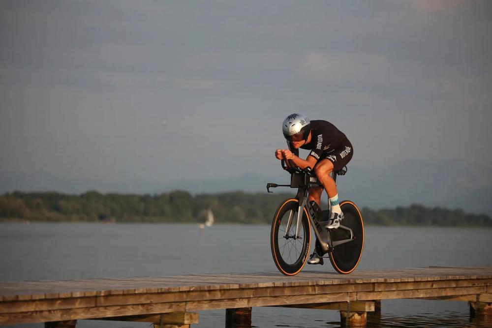ERGOWAVE SQlab Sattel 613 ERGOWAVE® R Carbon 12 cm - Triathlon Sattel