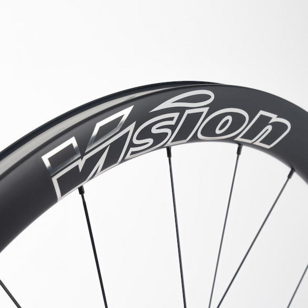 Vision Laufradsatz Metron 45 SL Disc 622x21x45 mm Schwarz/silber - aerodynamischer Carbon-Performance-Laufradsatz