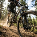 Rockshox Domain Gold Isolator RC3 29 Zoll Federgabel am Mountainbike. Enduro-Performance für anspruchsvolle Trails.