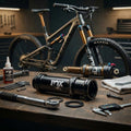 FOX Service Set Sleeve Assembly 8.50 x 2.50 EVOL Black für präzise Dämpferwartung. Stellt MTB Federungs-Performance wieder her.