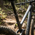 FOX Upper Post Mach 125 Transfer SL Black Ano. Leichtes Oberteil für präzise FOX Vario-Sattelstütze. Ideal für MTB Trail/Marathon.
