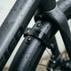 SKS Sonderwinkel für VELO 42 und VELO 47 Schutzbleche, spezielle Ausführung für vertikale Bohrungen, stabile Montage, robust und langlebig