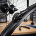 Stronglight Mix Clip schwarz für Fahrrad Schutzblech.