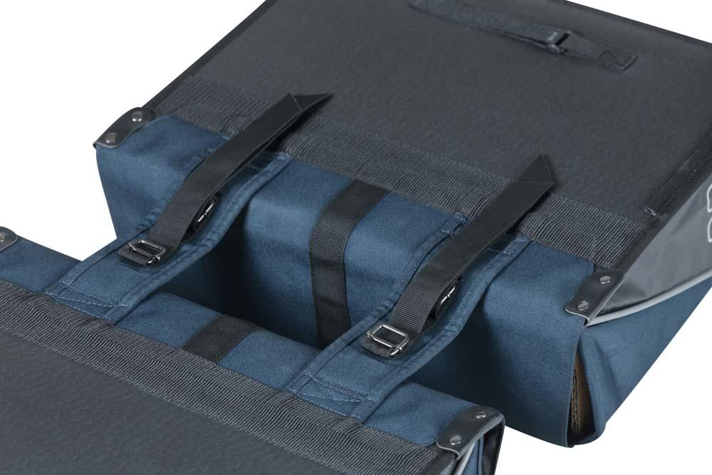 Basil Doppeltasche Forte Double Bag, 35 Liter, blau/schwarz, wasserabweisend, reflektierend, Klickverschluss, ideal für Gepäckträger, robuste Verarbeitung