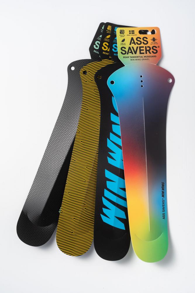 Ass Savers Win Wing 2 Gravel Spritzschutz, ultraleichtes Hinterrad-Schutzblech für Gravelbikes, einfache werkzeuglose Montage, geeignet für Reifen bis 60 mm, Farbe: Black Dot