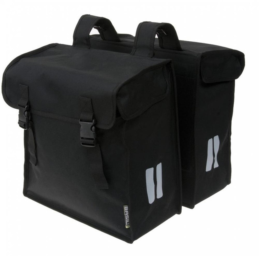 Schwarze Basil Mara XXL Doppelpacktasche für Fahrräder, 47L, mit Reflektoren.
