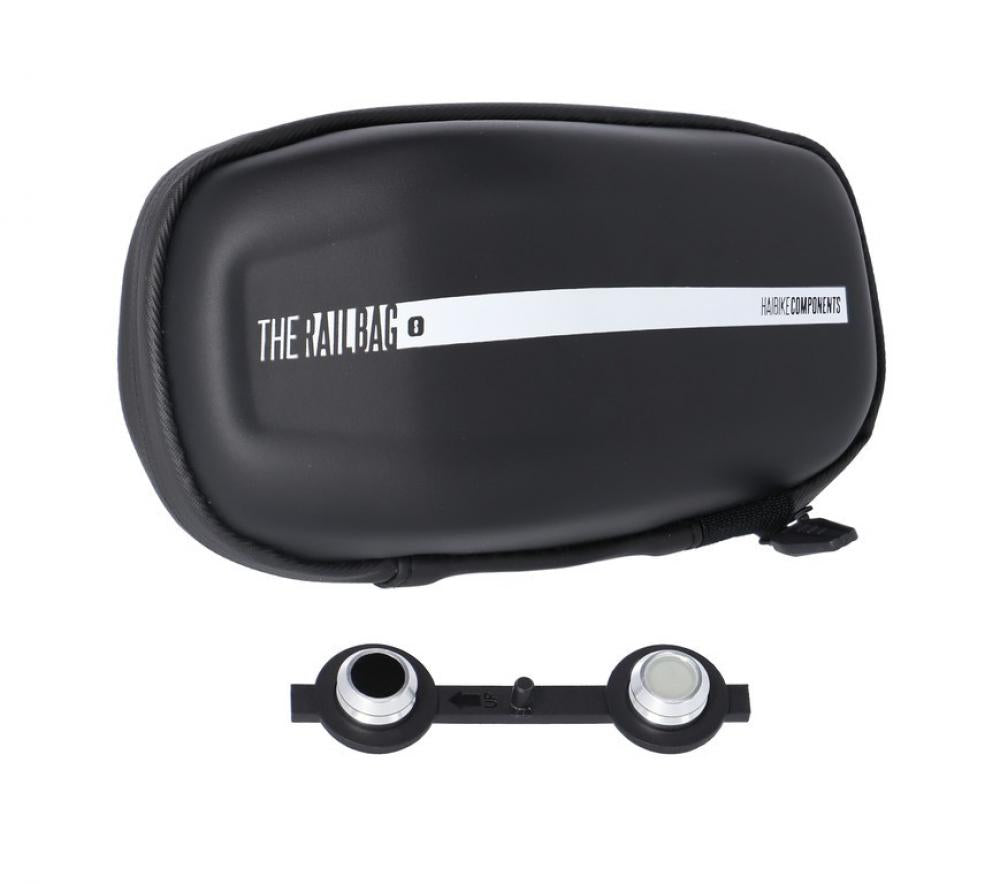 Schwarzes MRS TheRailbag S Tasche-Set mit Adapter und FidLock Rail für Fahrräder.