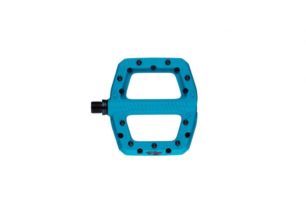 Race Face Chester Small Plattform-Pedal, turquoise - robustes MTB-Flatpedal der aktuellen Generation
