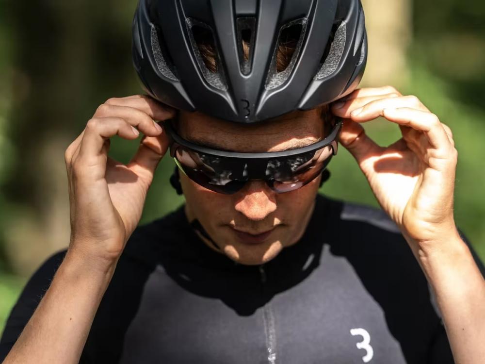 BBB Cycling Comet Reader BSG-76 Fahrradbrille +2,5 - bifokal und mattschwarz