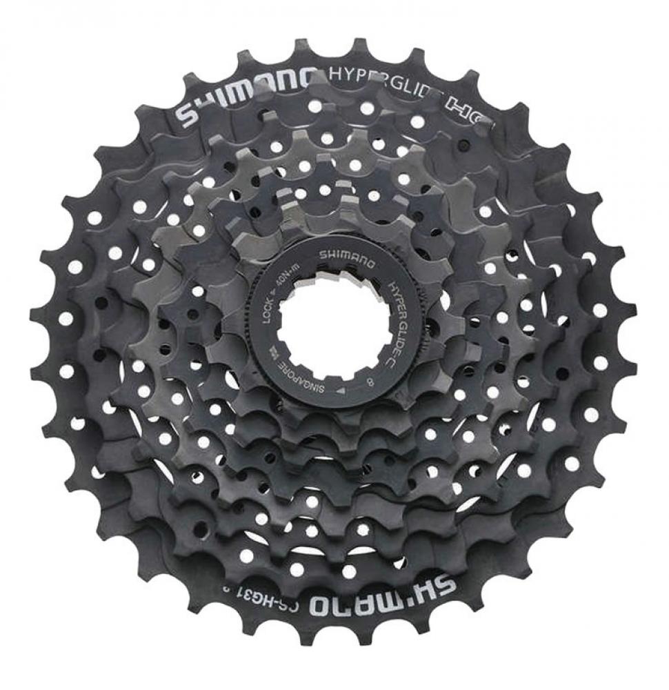 Shimano CS-HG31 8-fach Kassette 11-32 Zähne für präzise Schaltung an MTB & Trekking Bikes.