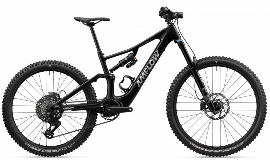 Schwarzes Amflow PX Carbon E-Mountainbike Fully M, Avinox M2S Motor, 700 Wh Akku, 150 Nm, 1500 W Peak.