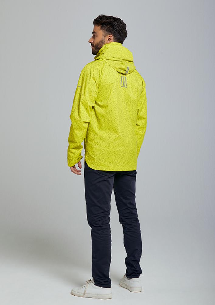 Neongelbe Basil Skane HiVis Herren Regenjacke an Mann, 360° reflektierend, wasserdicht, atmungsaktiv.