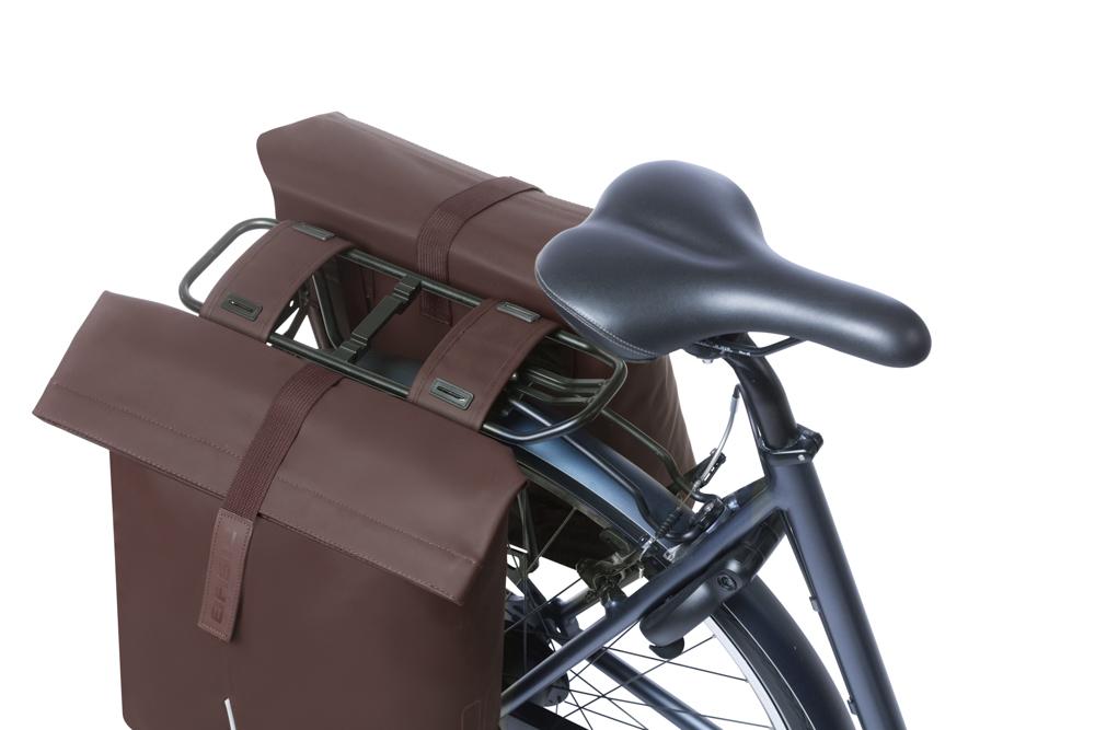 Basil Doppelpacktasche City roasted brown 12x29x30 cm 28 bis 32l