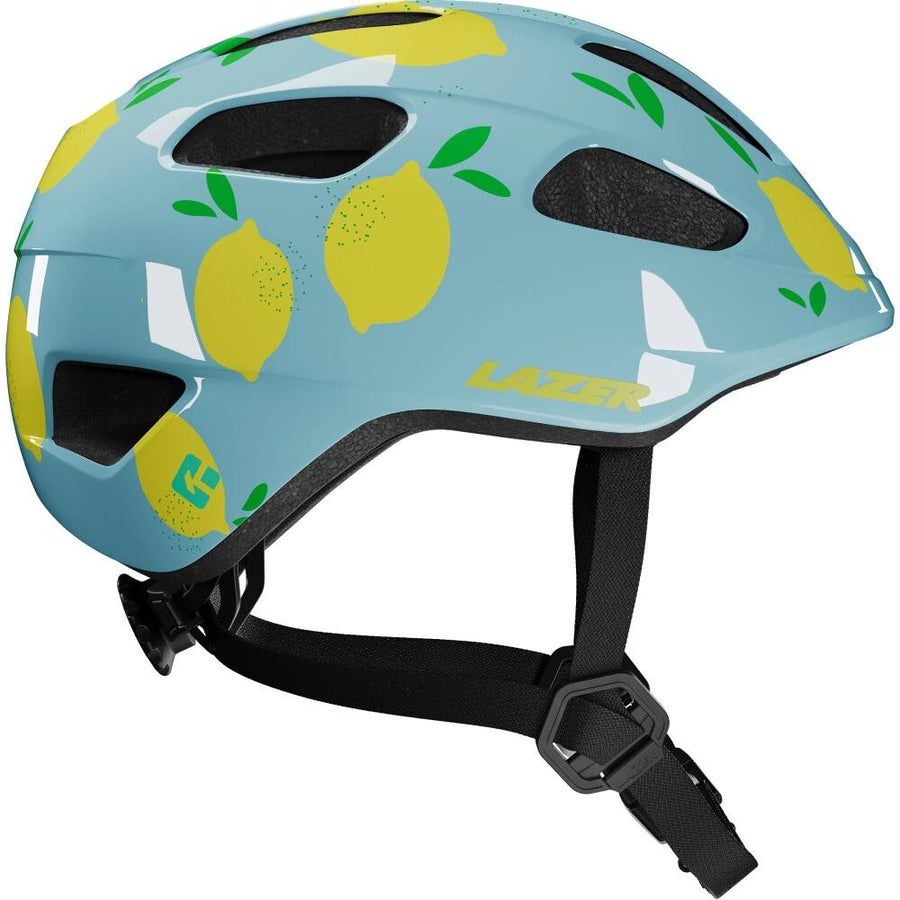 LAZER Pnut KinetiCore 2.0 Kinderhelm, hellblau mit Zitronenmuster, KinetiCore, EZ Fit, Insektennetz.