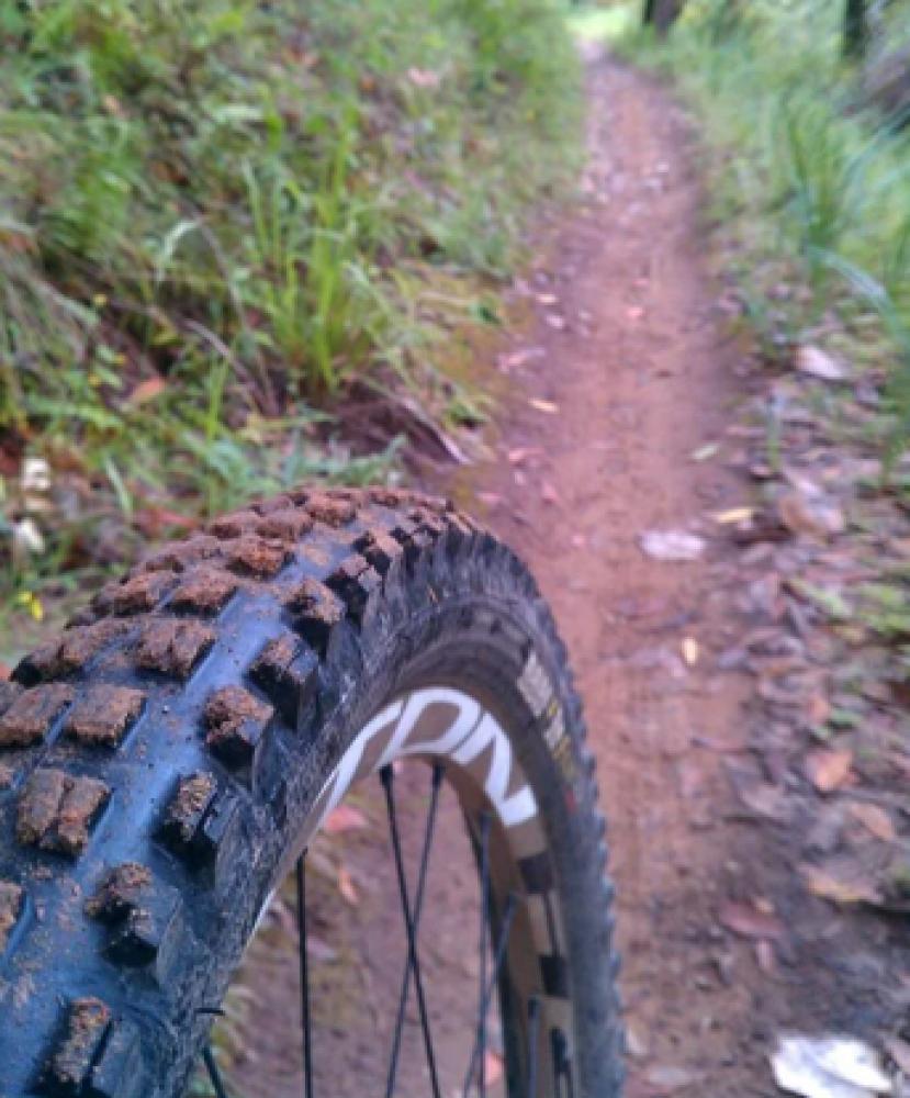 PRO Lenkergriff HeroDirt Sport, 30mm x 132 Schwarz - komfortabler Bike-Griff mit sicherem Halt